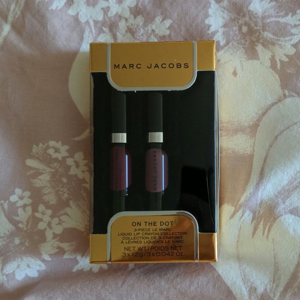 Marc Jacobs long wear lipstick set
